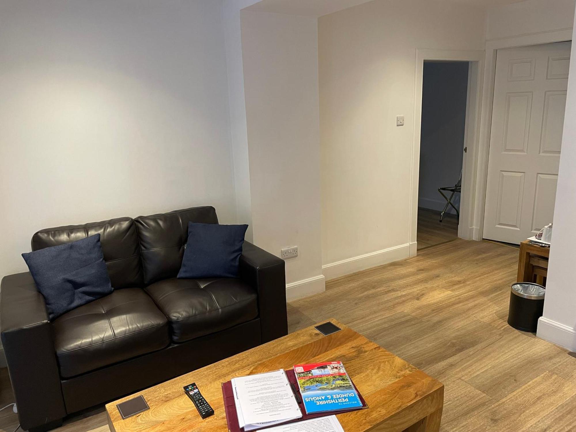 The Claymore Guest House Pitlochry Εξωτερικό φωτογραφία