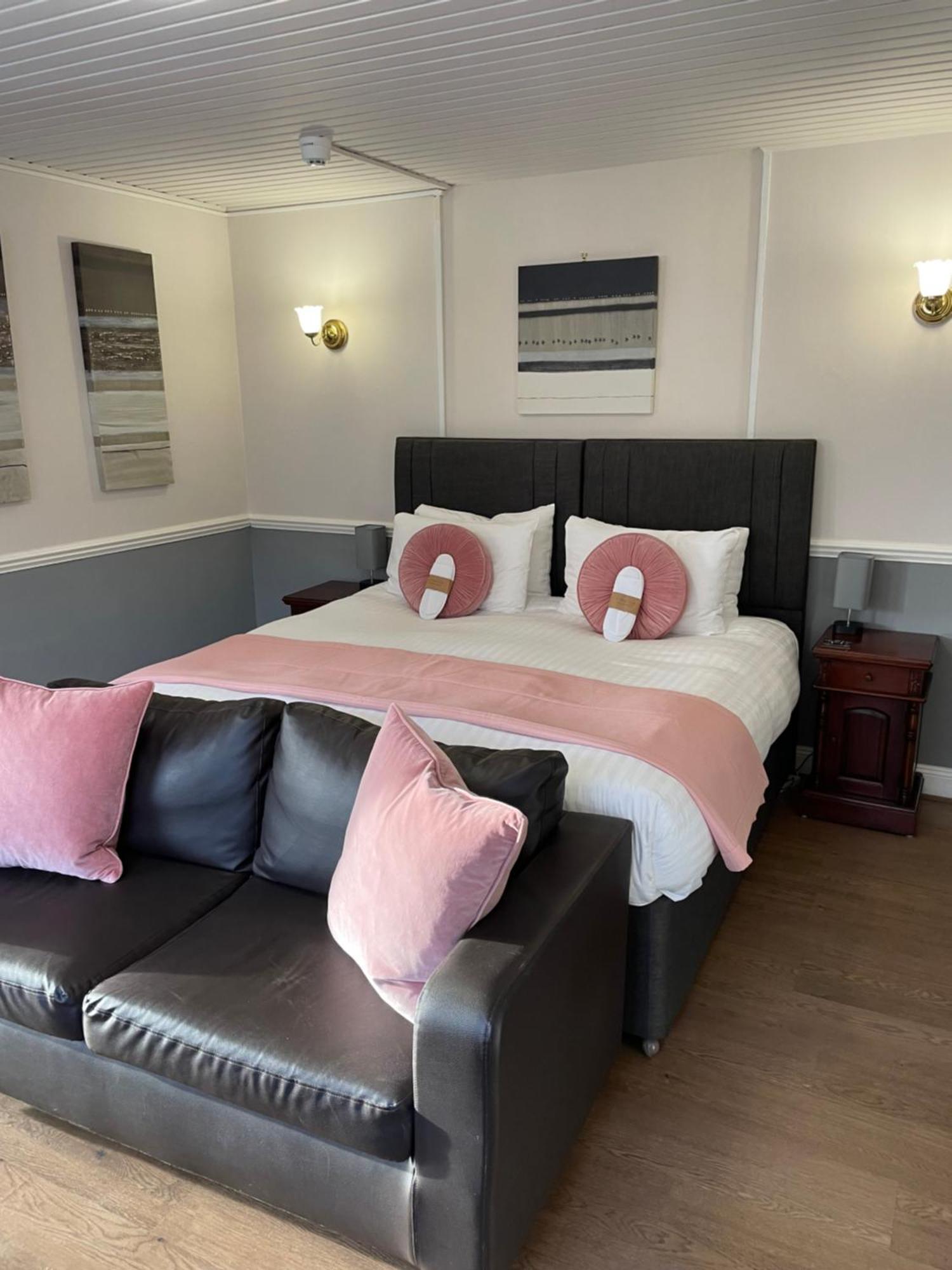 The Claymore Guest House Pitlochry Εξωτερικό φωτογραφία