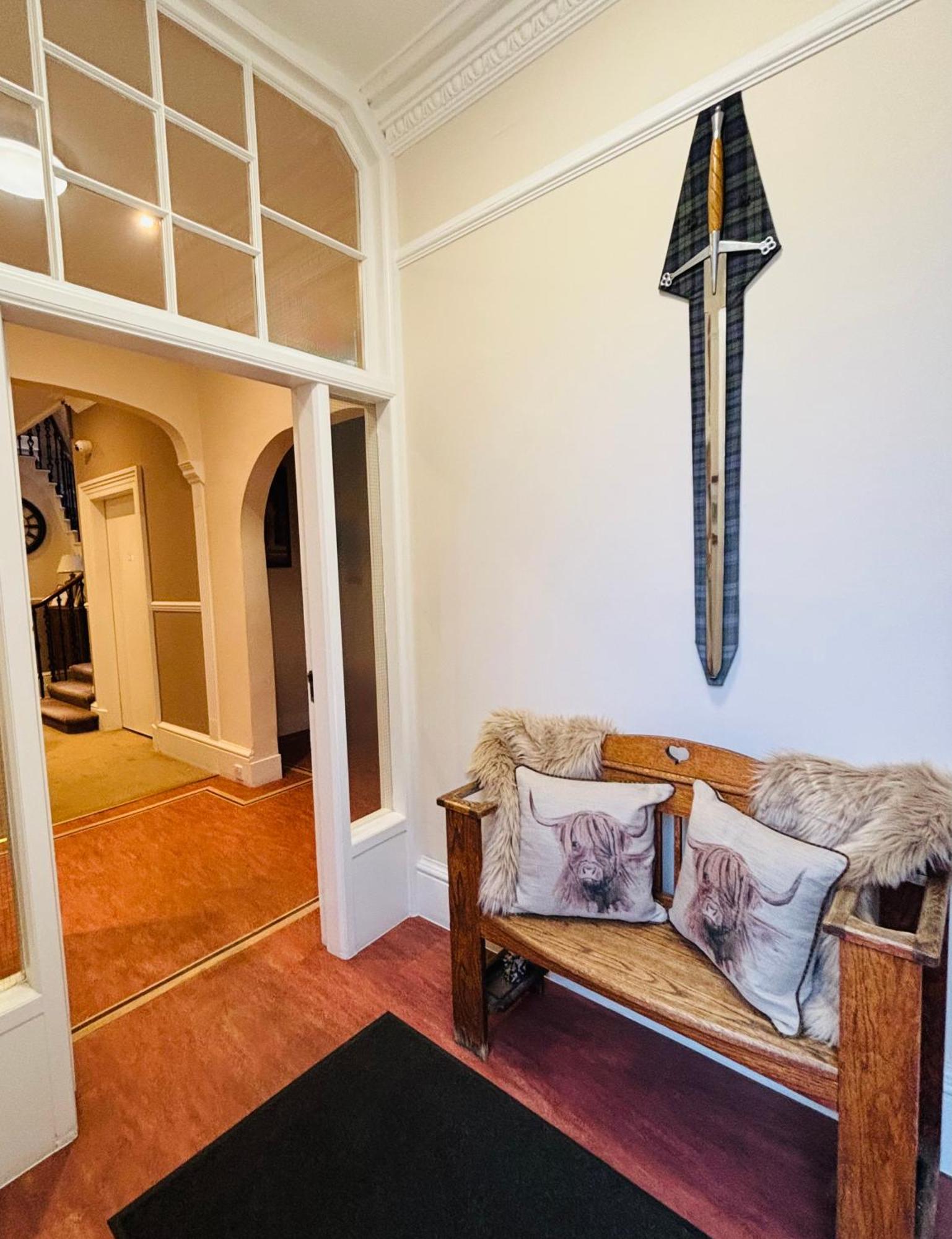 The Claymore Guest House Pitlochry Εξωτερικό φωτογραφία